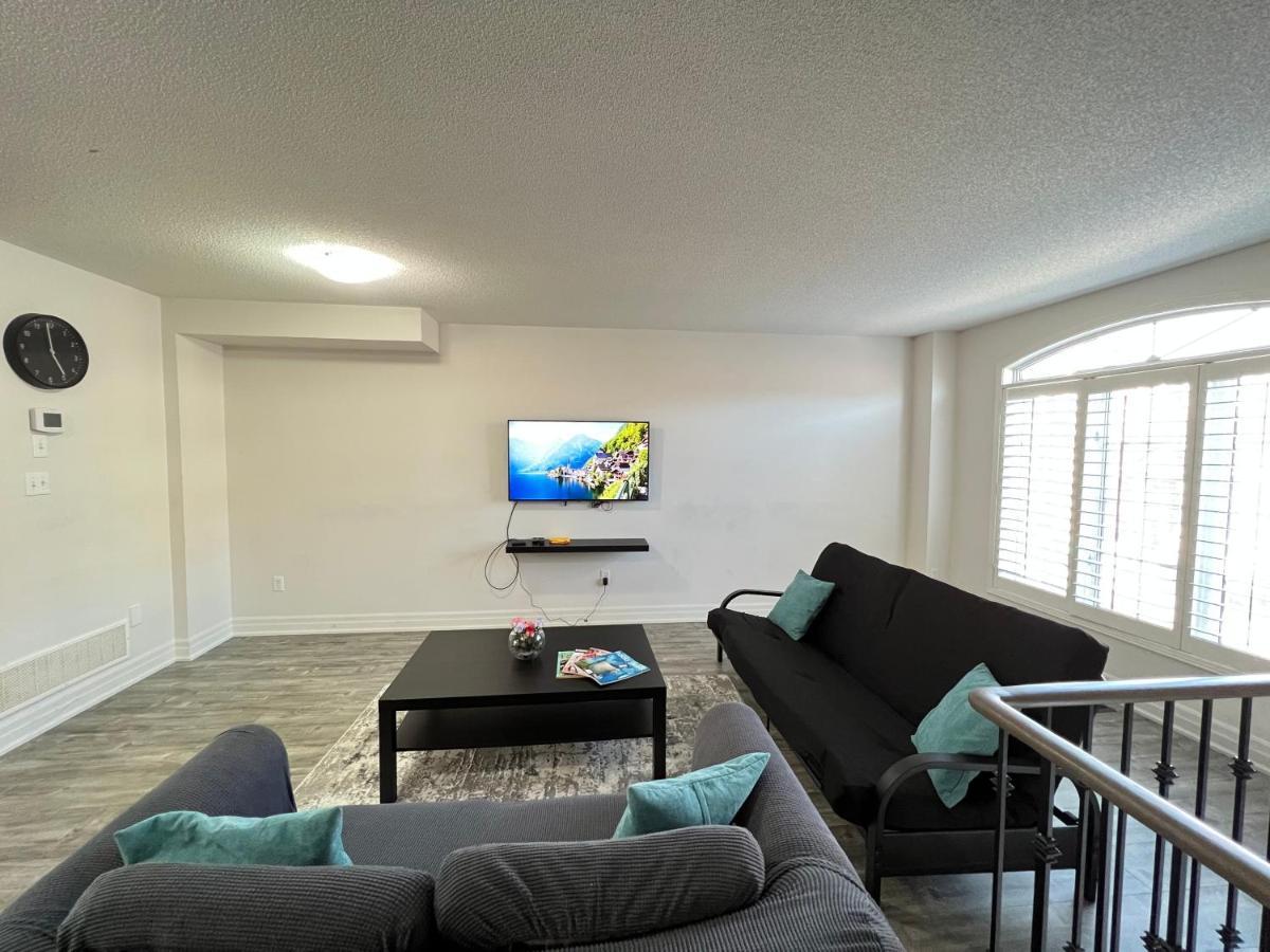 Beautiful Vacation Home Near Toronto Airport 密西沙加 外观 照片