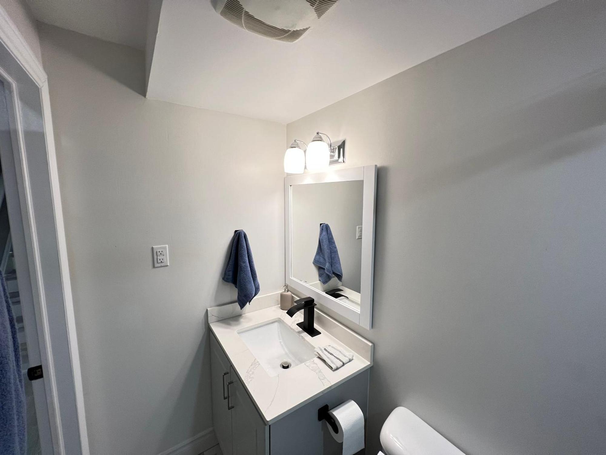Beautiful Vacation Home Near Toronto Airport 密西沙加 客房 照片