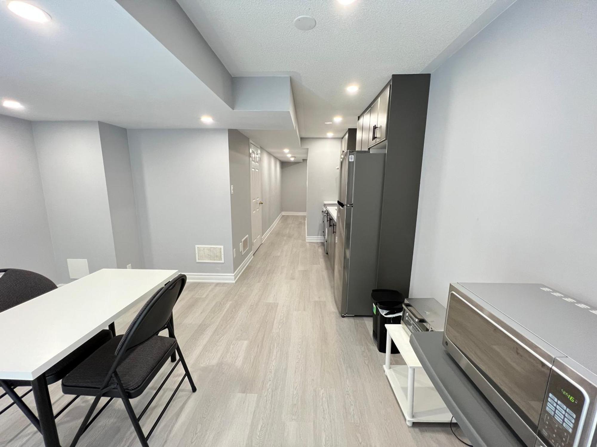 Beautiful Vacation Home Near Toronto Airport 密西沙加 客房 照片